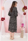 Rochie neagra cu print abstract bej si decolteu parte peste parte