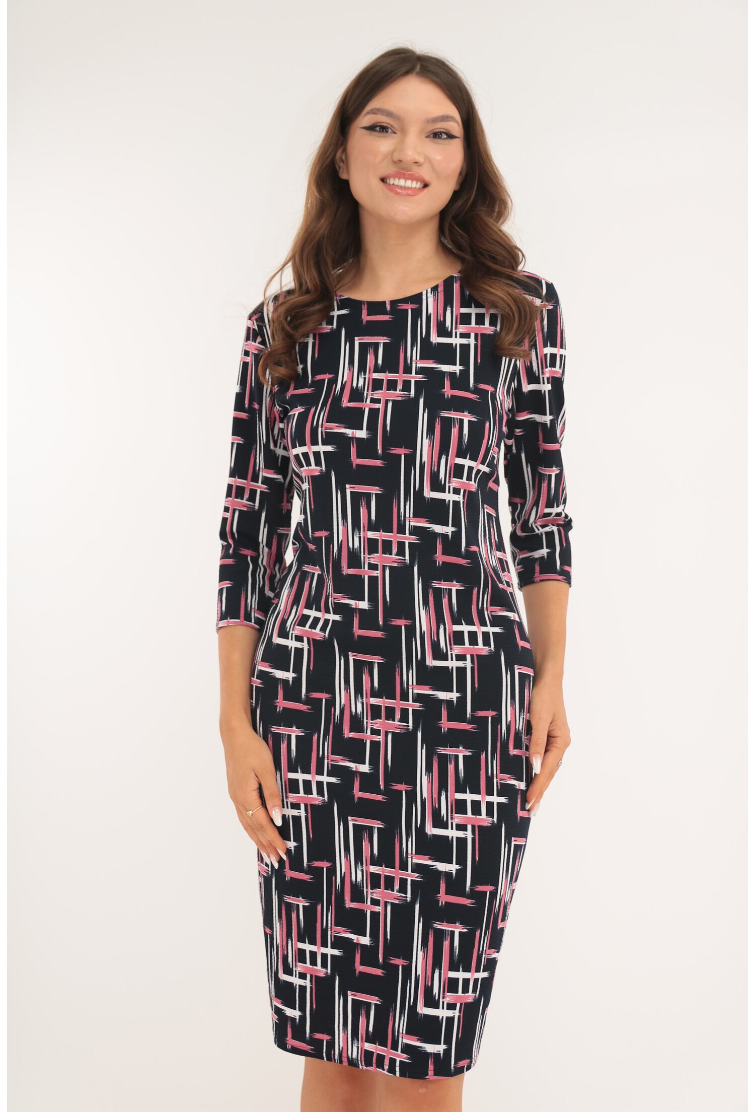 Rochie neagra cu print geometric roz-alb