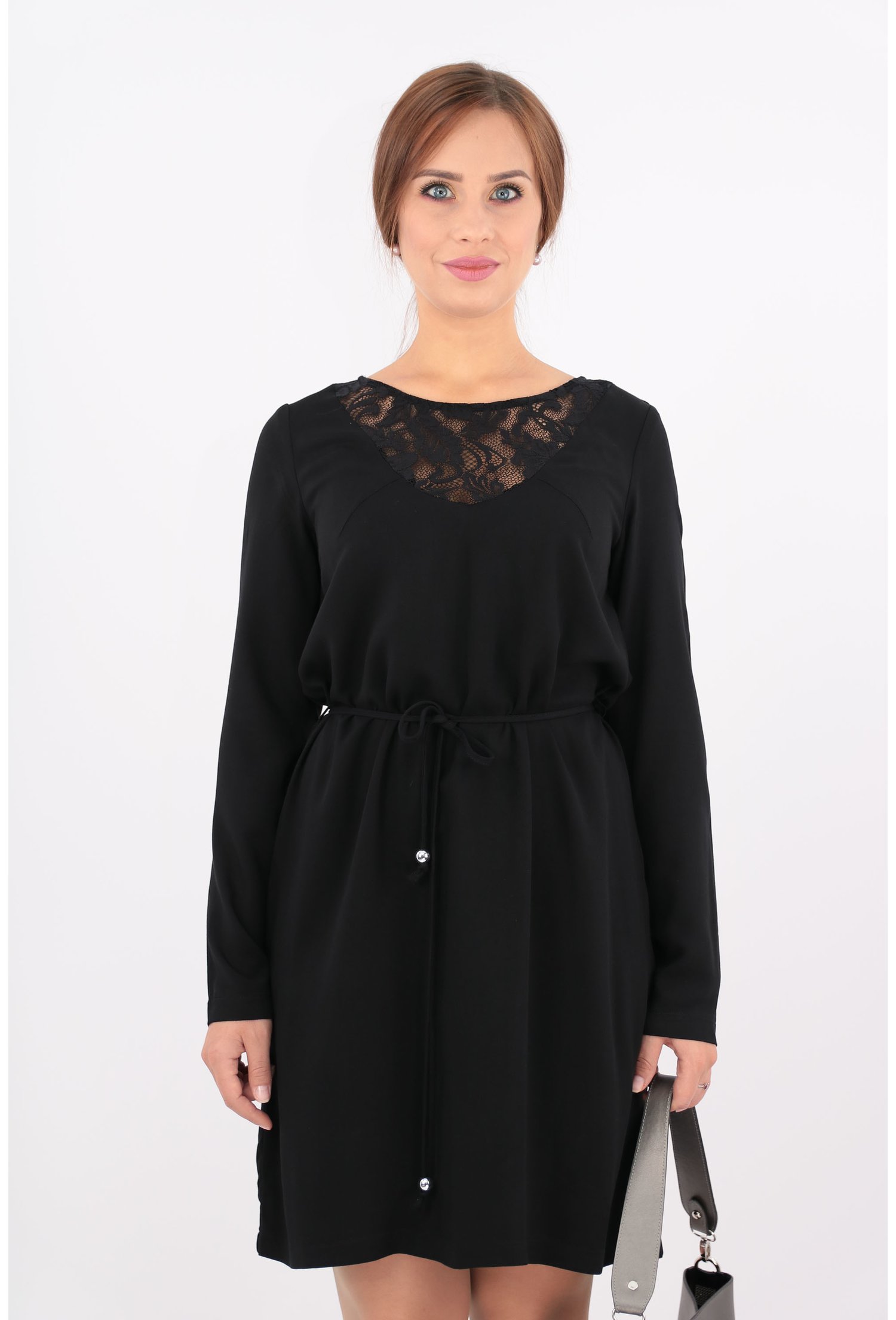Rochie neagra din vascoza cu cordon in talie