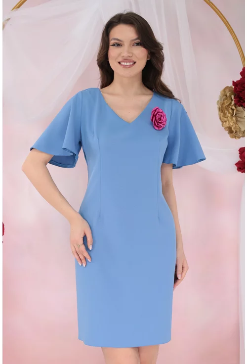 Rochie office bleu accesorizata cu brosa