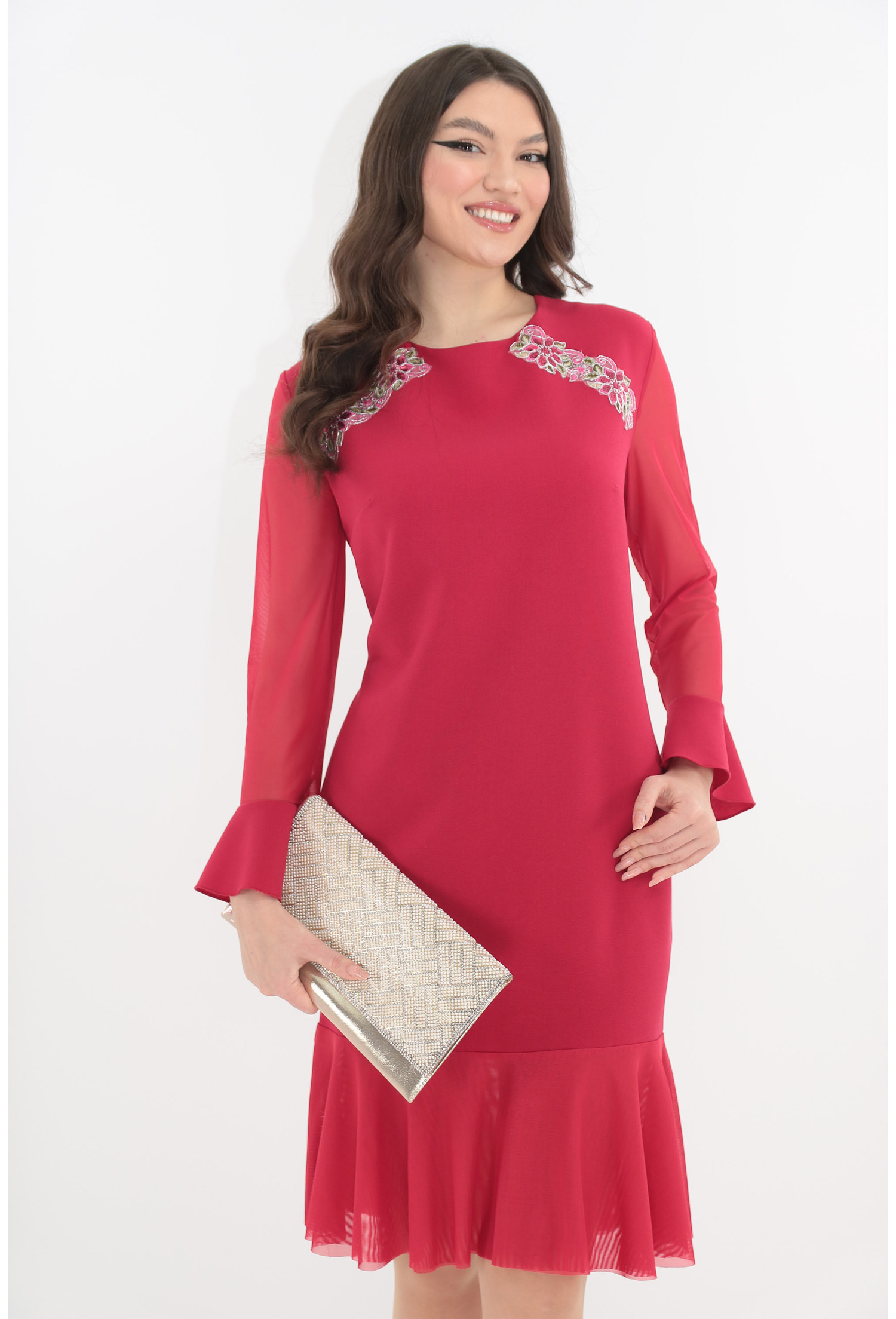 Rochie roz-grenadine de ocazie cu broderie si maneci din tull