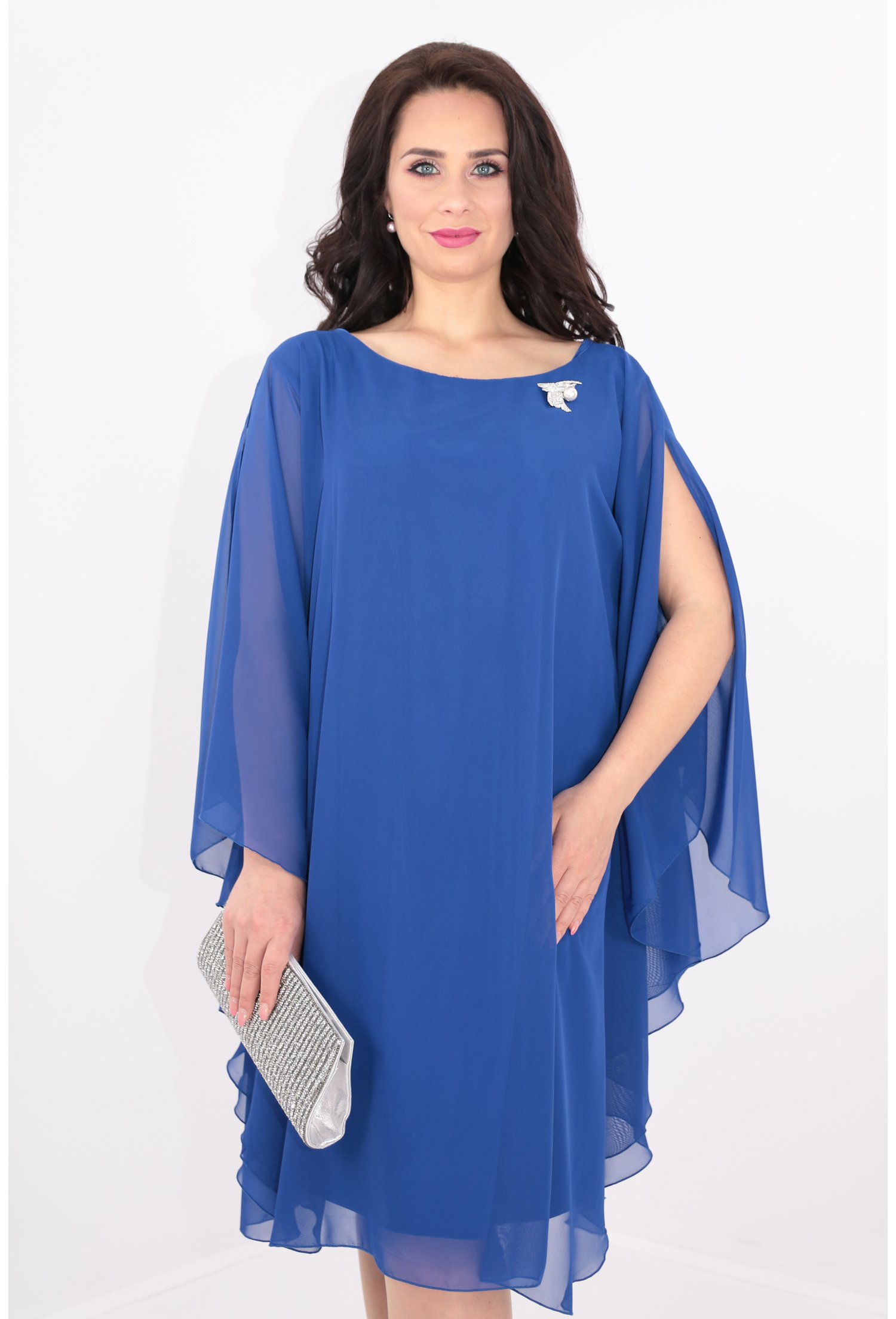 Rochie vaporoasa din voal albastru