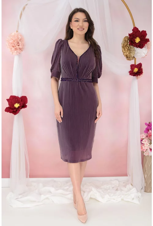 Rochie violet de ocazie cu fir argintiu si cu aplicatii din margelute