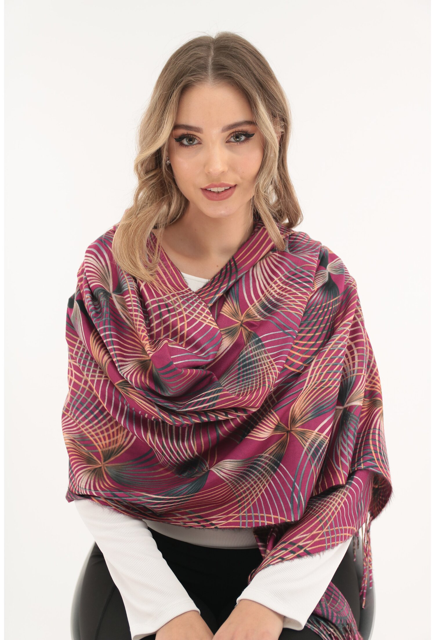 Sal fin din casmir fucsia cu print geometric